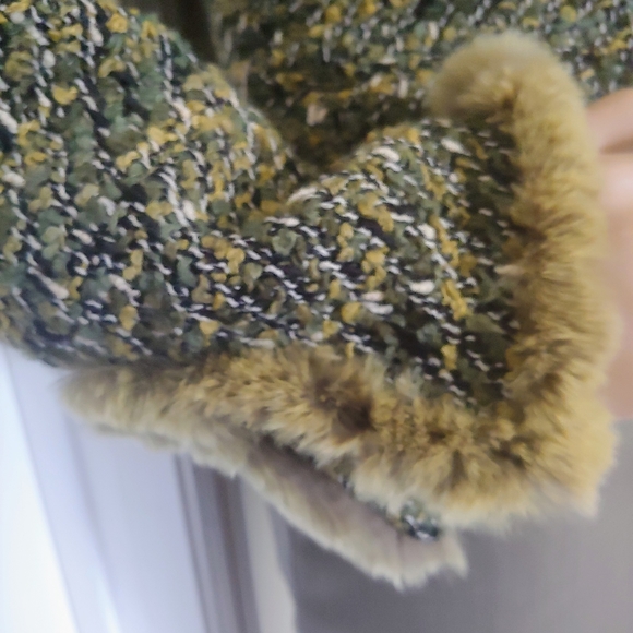 LAFAYETTE 148 4-6 3 PC TWEED BOUCLE FUR TRIM WOOL SILK 3 PC SKIRT SUIT NWOT - Picture 6 of 14